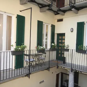 Apartment Jb In Como